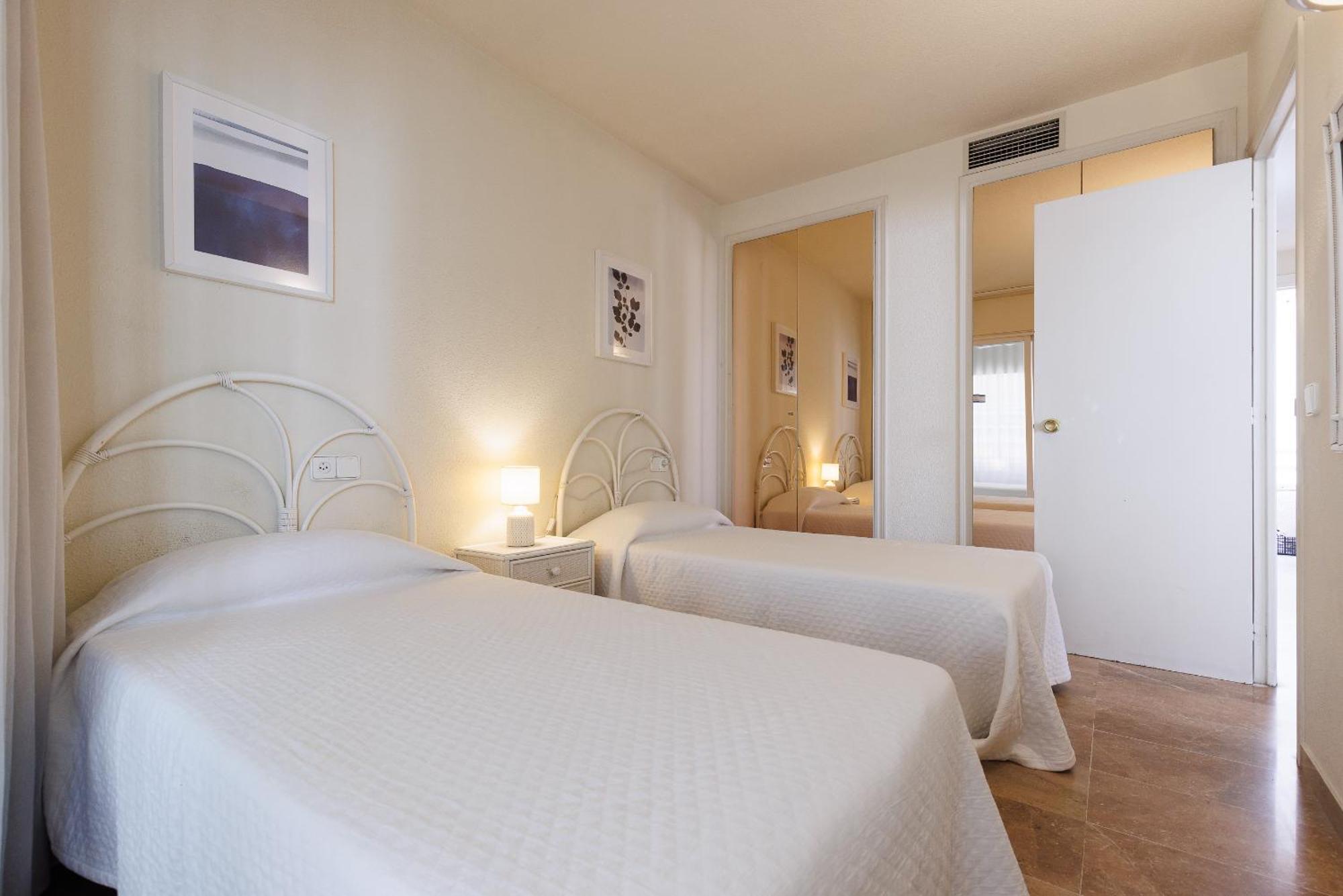 סאלו Uhc Center Apartments מראה חיצוני תמונה